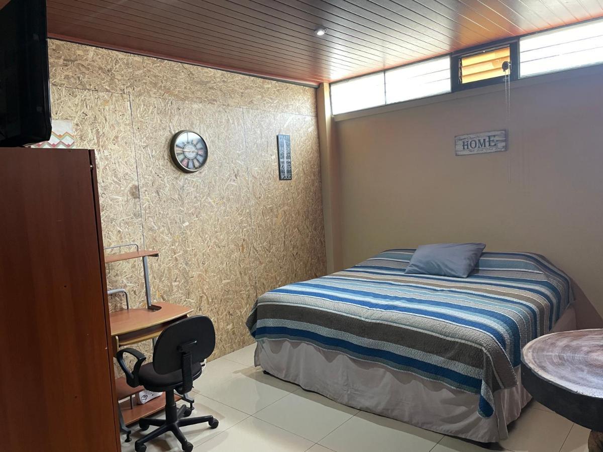 Huehueloft1 Estacionamiento Y Wifi Apartment Уеуетенанго Екстериор снимка